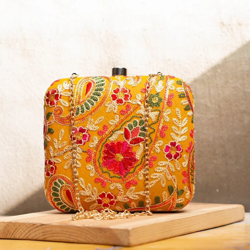 Women's Metallic Leather Clutch in Rose Gold for Valentine's DateYellow Multicolor Threadwork Embroidery Clutch Women's Metallic Leather Clutch in Rose Gold for Valentine's DateYellow Multicolor Threadwork Embroidery Clutch